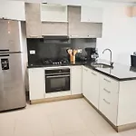 Sea, Sand & Skyline 30Th-Floor Poolside Getaway