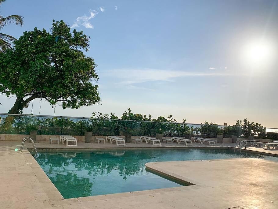 Apartamento Sea, & Skyline 30th-floor Poolside Getaway Cartagena