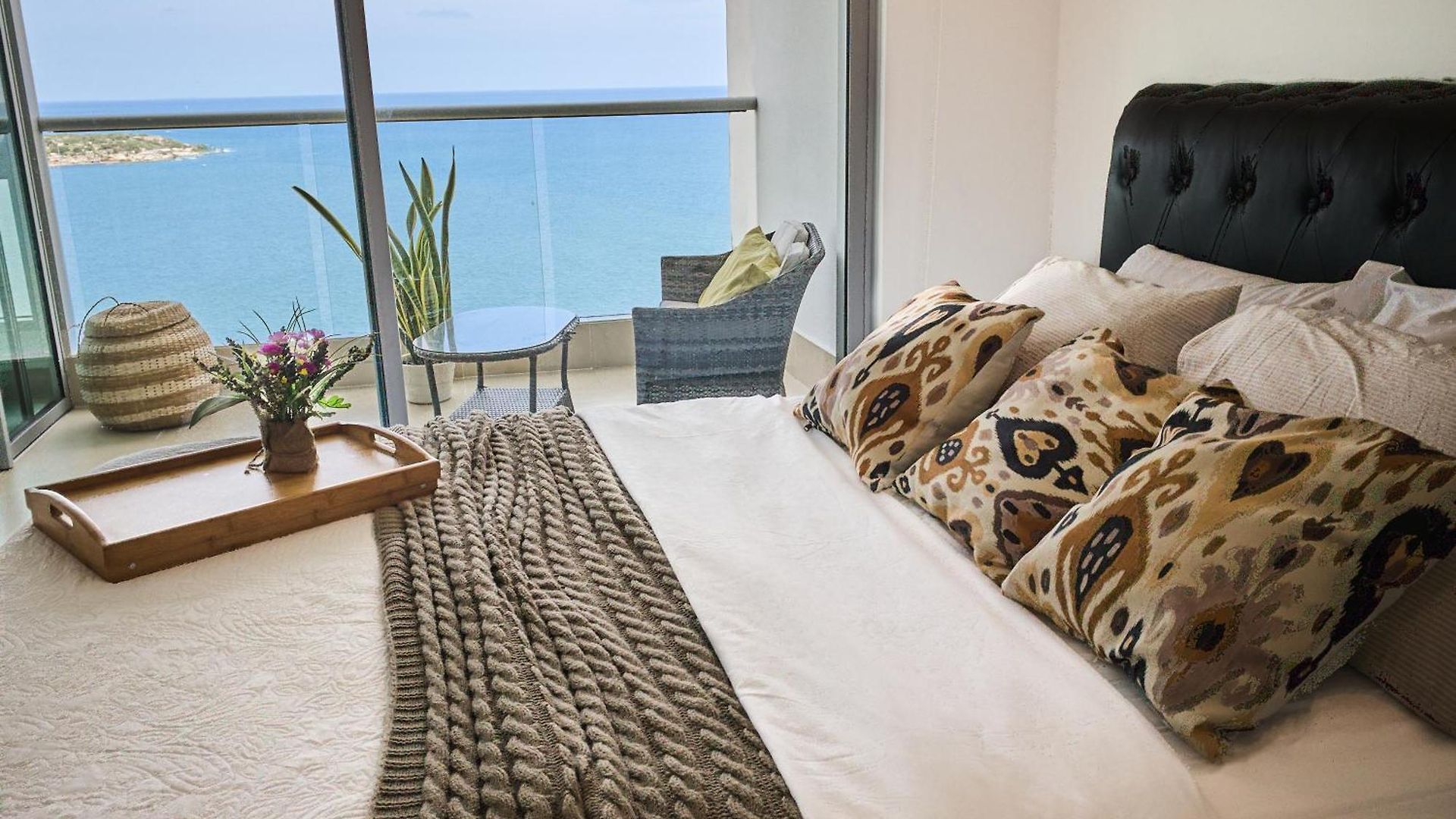 Sea, & Skyline 30th-floor Poolside Getaway
