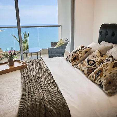 Sea, & Skyline 30th-floor Poolside Getaway
